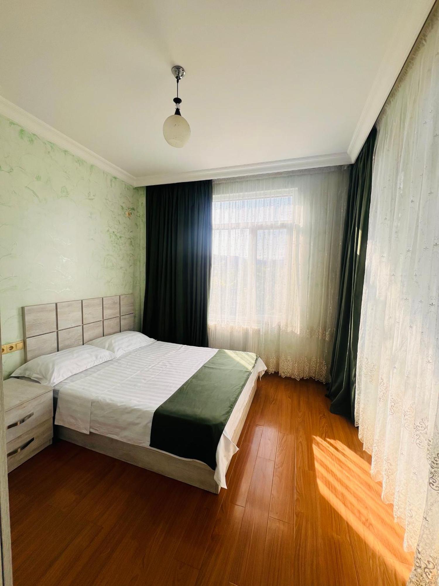 Apartments Nita 바투미 외부 사진