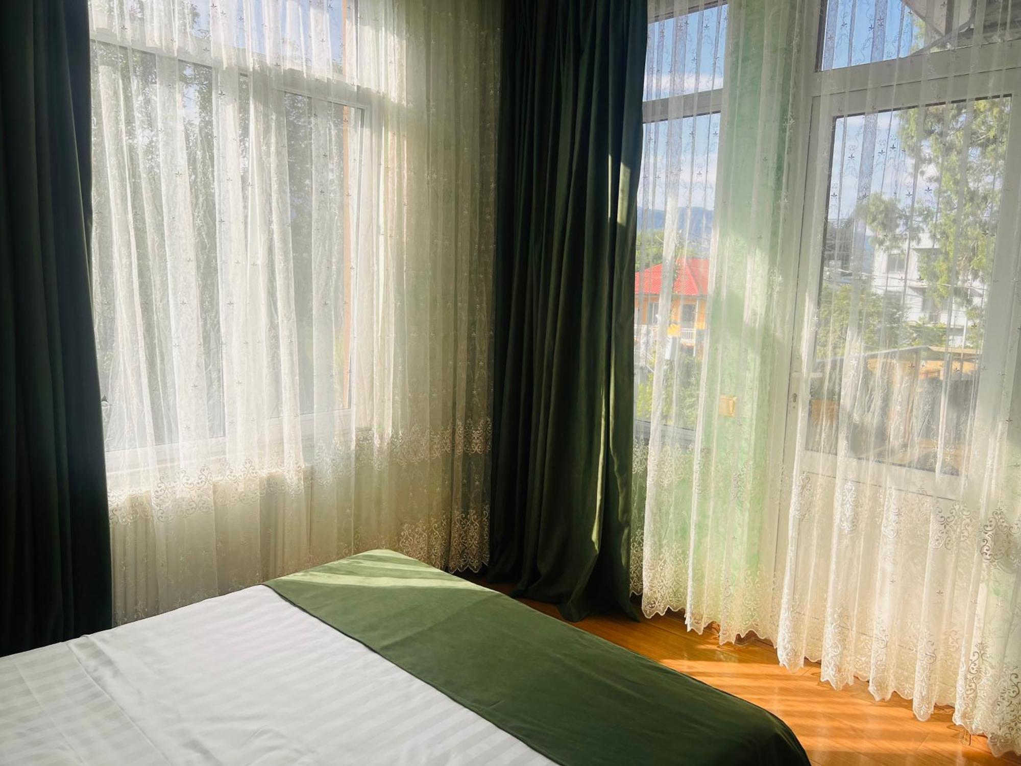 Apartments Nita 바투미 외부 사진
